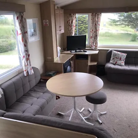 6-8 Berth Caravan, Perran Sands Haven Holiday Park, Cornwall Kamp alanı *